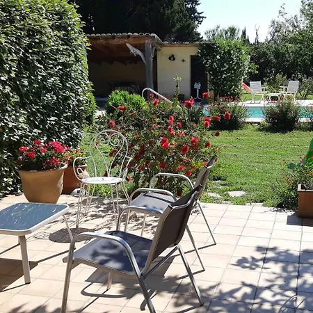 La Feniere Aux Hirondelles Orange (Vaucluse)