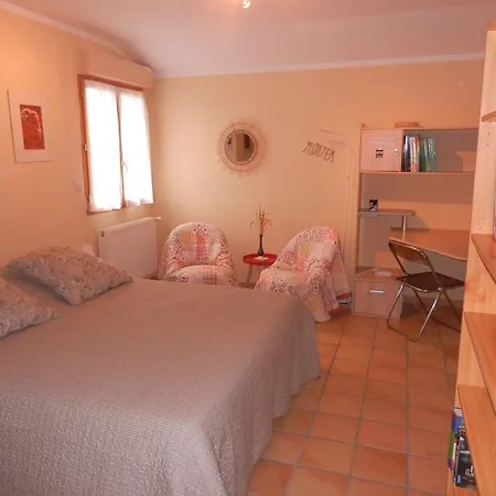 Bed & Breakfast La Feniere Aux Hirondelles *